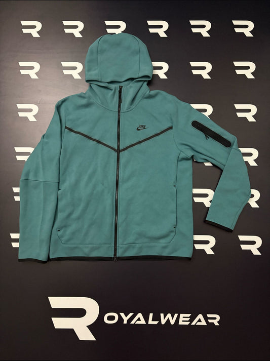 Nike Tech Fleece